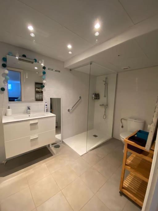Large Studio Apartment! Коста-Тегисе Экстерьер фото